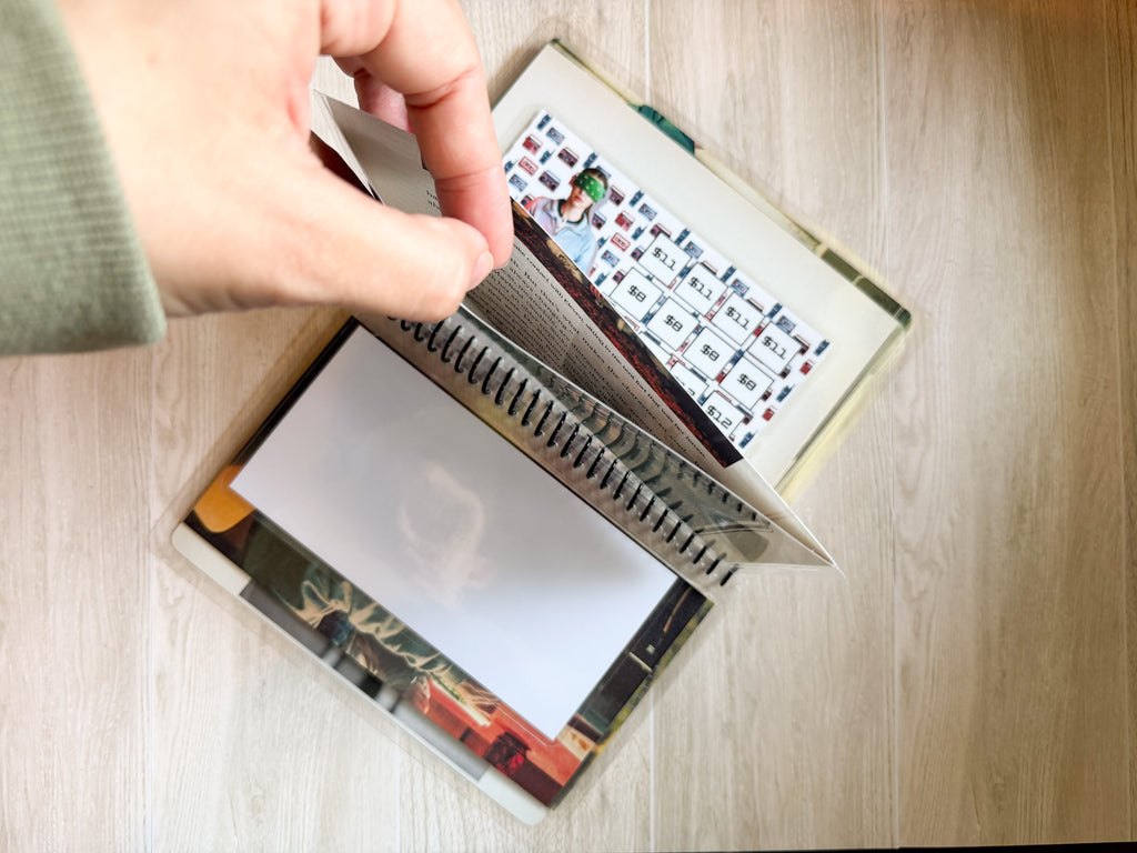 Strange savings binders - style will very